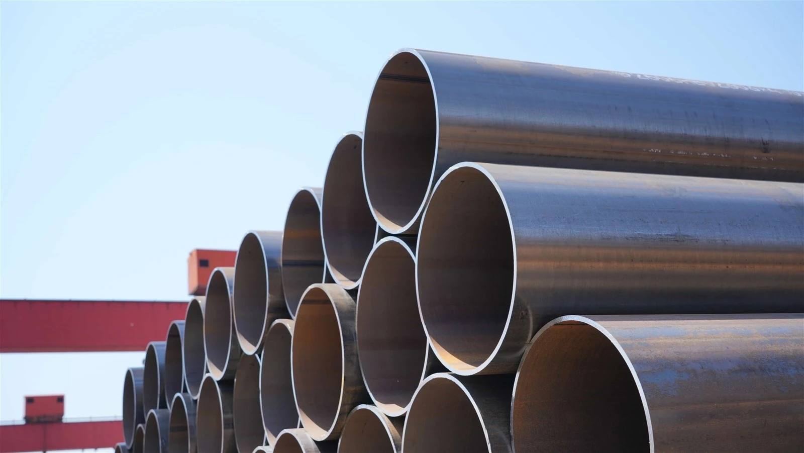 Supporting The Green Transition: ERW Steel Pipes in Solar Tracker Systems And...