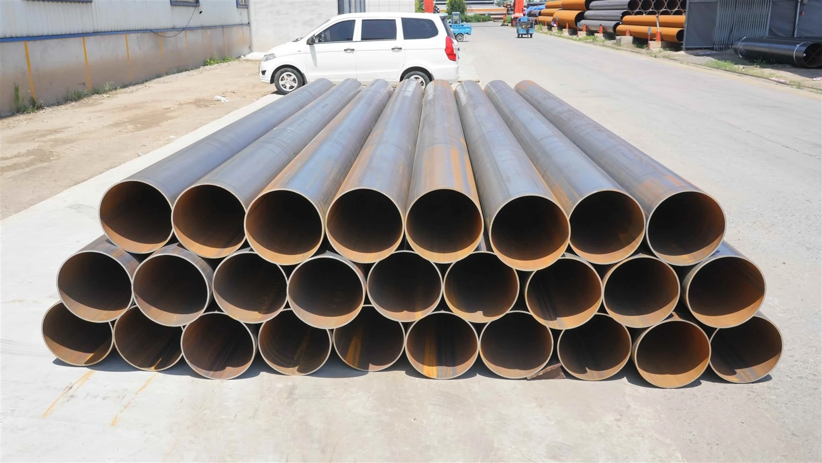 The Versatility Of ERW And LSAW Steel Pipes in Large-Scale Steel Structures: ...